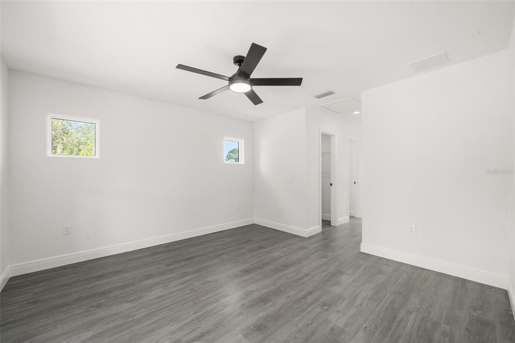 На продажу: $299,000 (3 спален, 2 ванн, 1503 Квадратных фут)