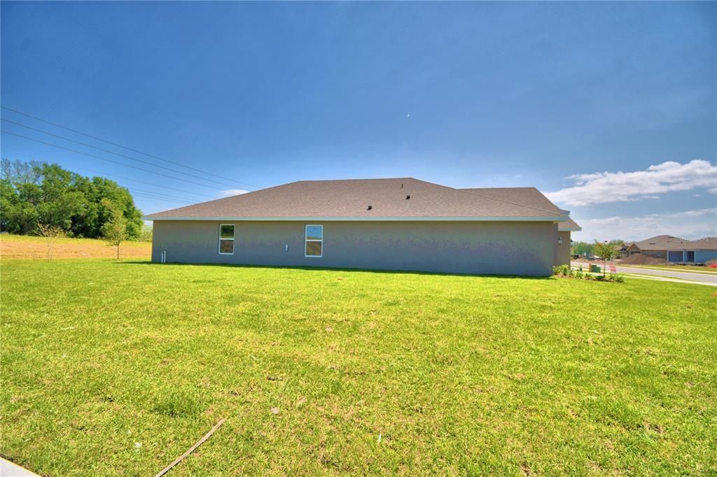 For Sale: $381,366 (4 beds, 3 baths, 2200 Square Feet)