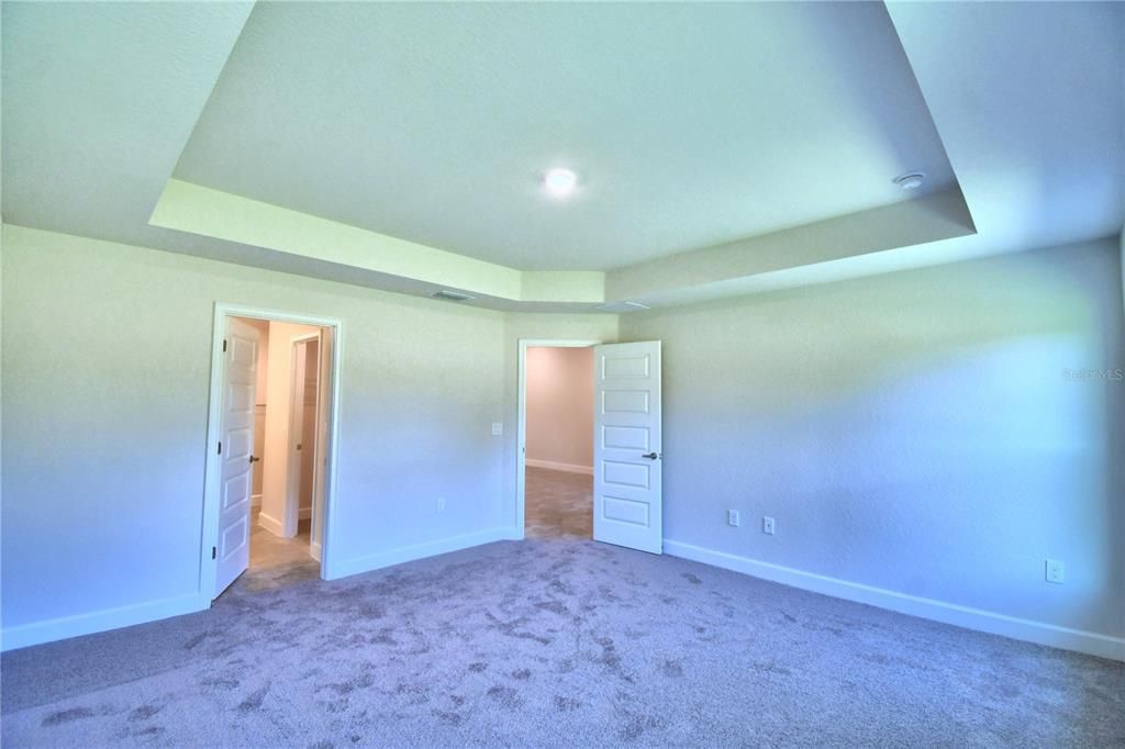 For Sale: $381,366 (4 beds, 3 baths, 2200 Square Feet)