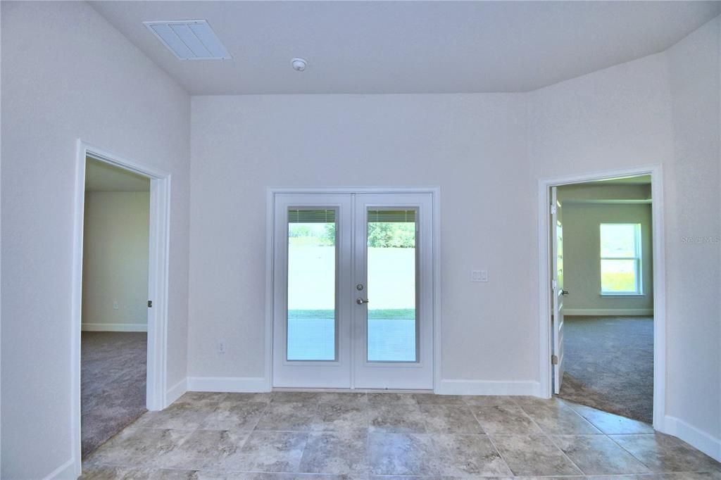 For Sale: $381,366 (4 beds, 3 baths, 2200 Square Feet)