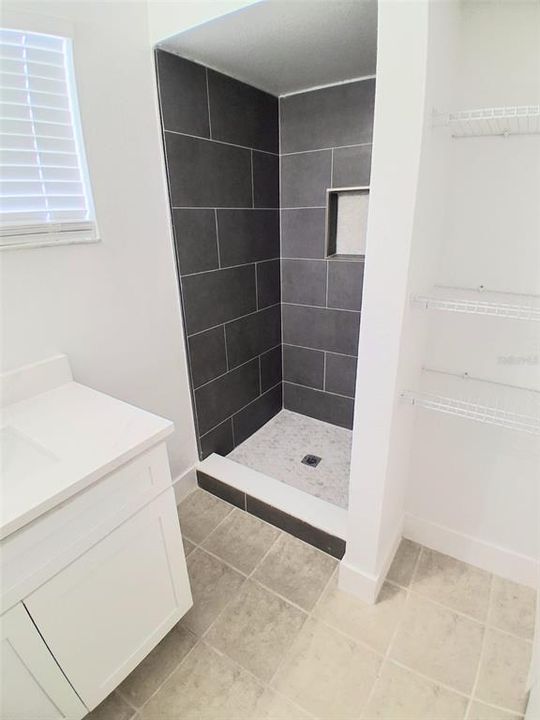For Sale: $269,900 (2 beds, 2 baths, 902 Square Feet)