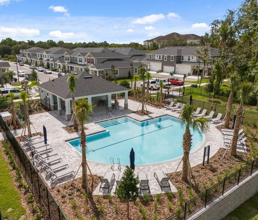 For Sale: $399,000 (3 beds, 2 baths, 1476 Square Feet)