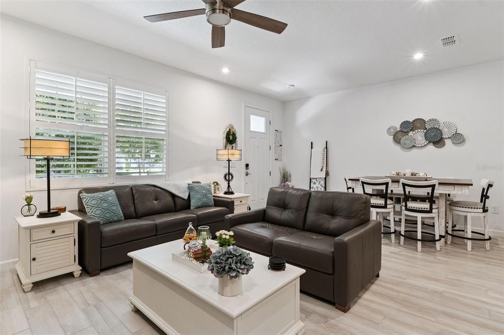 For Sale: $399,000 (3 beds, 2 baths, 1476 Square Feet)