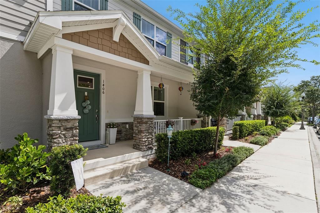 For Sale: $399,000 (3 beds, 2 baths, 1476 Square Feet)