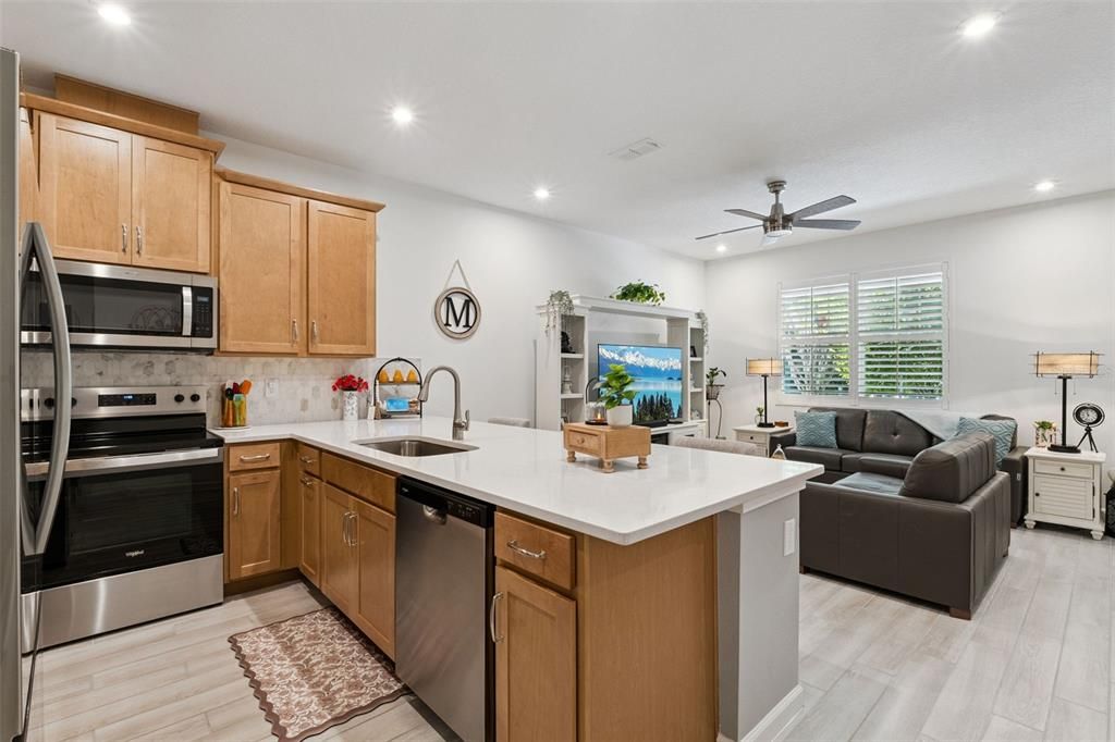For Sale: $399,000 (3 beds, 2 baths, 1476 Square Feet)