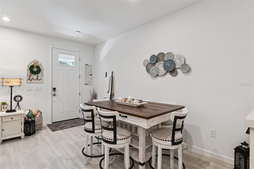 For Sale: $399,000 (3 beds, 2 baths, 1476 Square Feet)