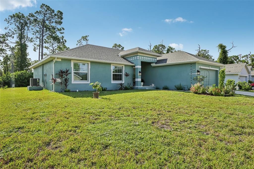 En Venta: $384,900 (4 camas, 2 baños, 1733 Pies cuadrados)