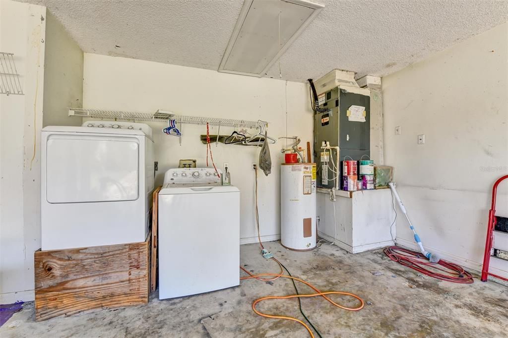 En Venta: $415,000 (3 camas, 2 baños, 1391 Pies cuadrados)