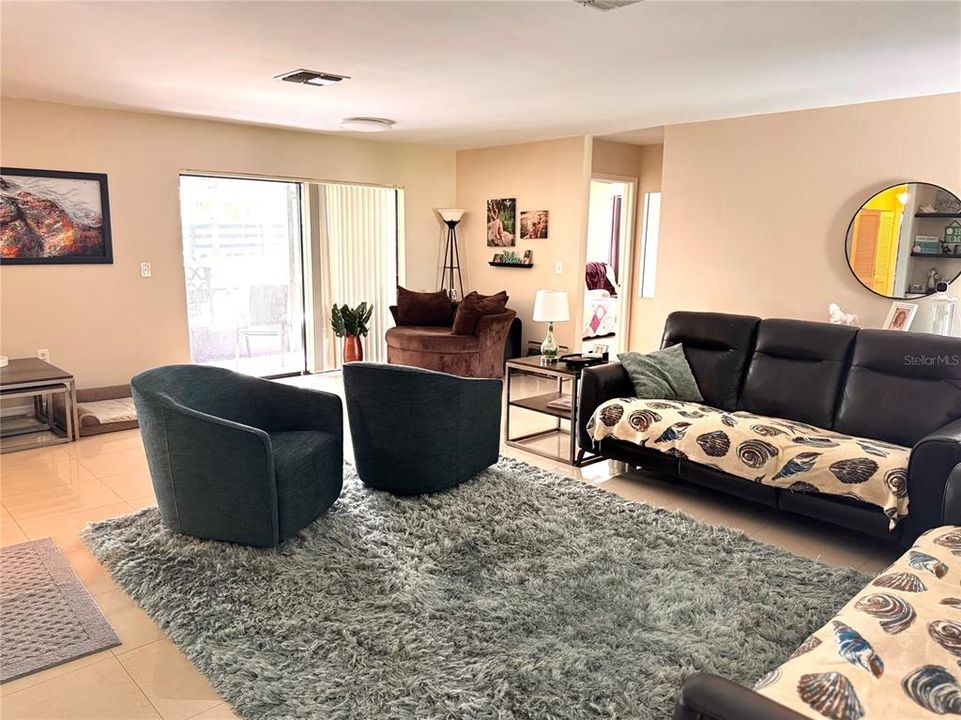 En Venta: $539,000 (3 camas, 2 baños, 2183 Pies cuadrados)