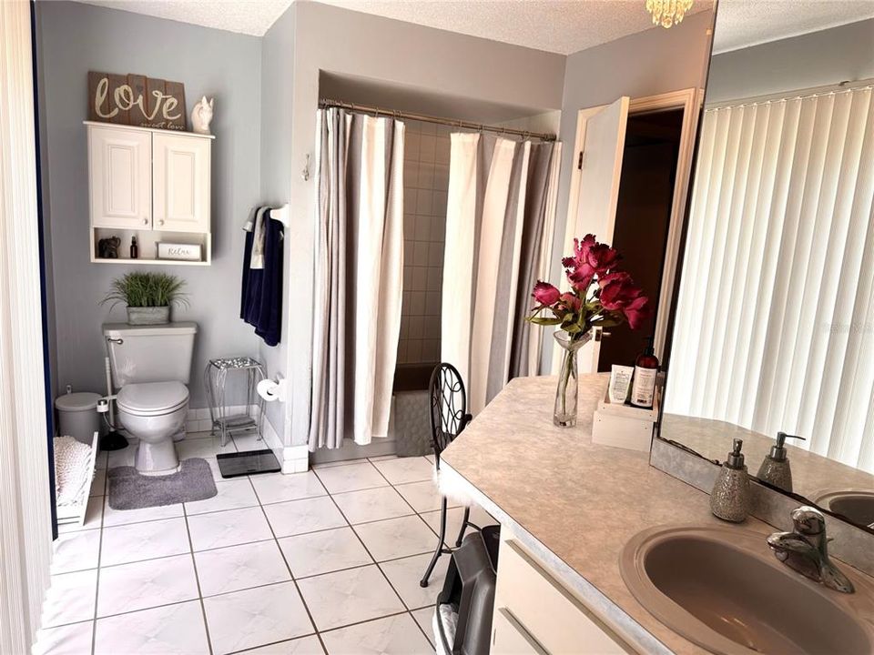 En Venta: $539,000 (3 camas, 2 baños, 2183 Pies cuadrados)