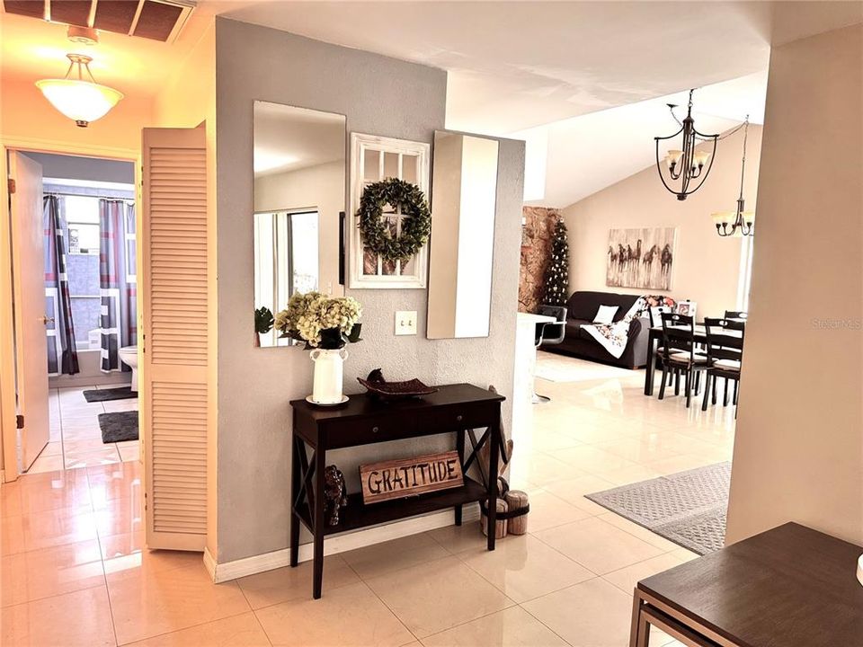 En Venta: $539,000 (3 camas, 2 baños, 2183 Pies cuadrados)