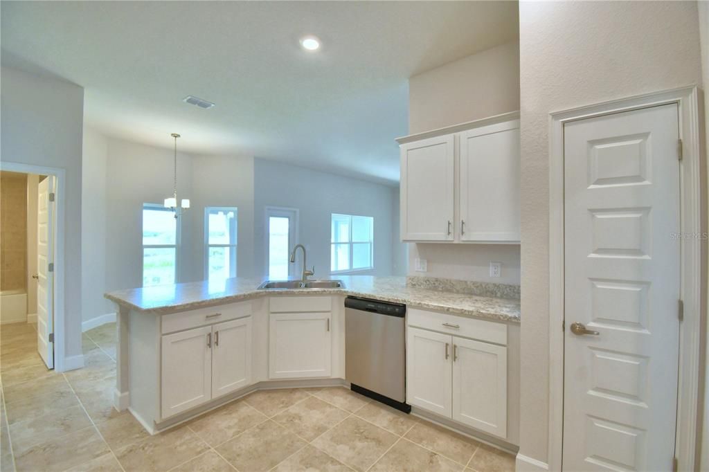 For Sale: $410,852 (4 beds, 3 baths, 2508 Square Feet)