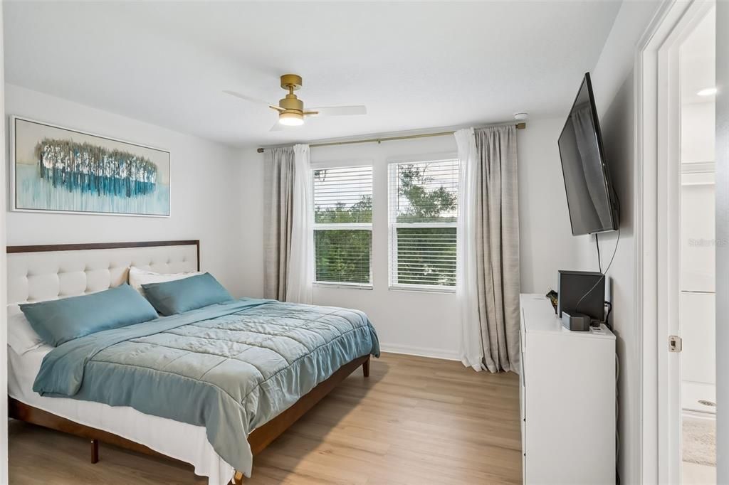 В аренду: $2,200 (3 спален, 2 ванн, 1373 Квадратных фут)