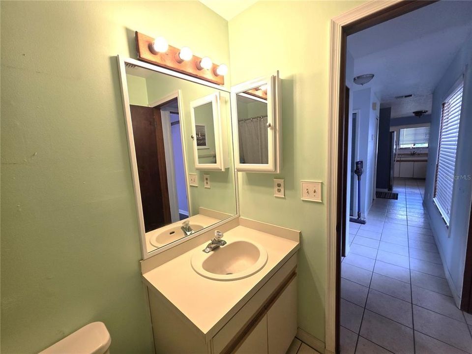 For Sale: $299,000 (3 beds, 2 baths, 1356 Square Feet)