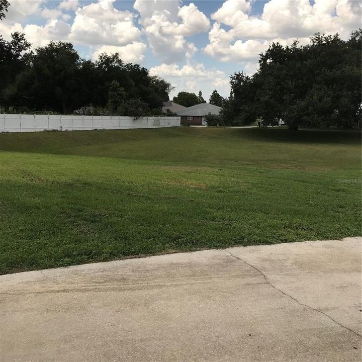 For Sale: $350,000 (3 beds, 2 baths, 1659 Square Feet)