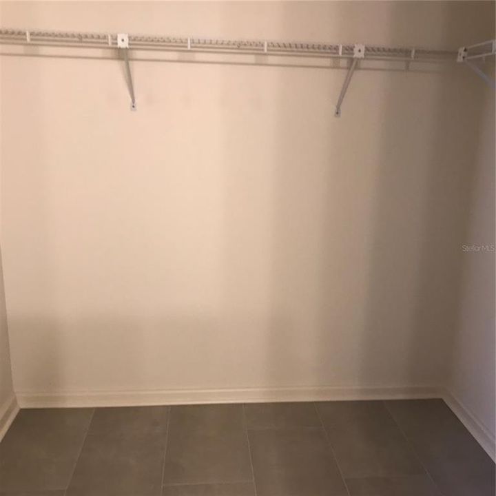 For Sale: $350,000 (3 beds, 2 baths, 1659 Square Feet)