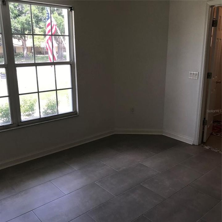 For Sale: $350,000 (3 beds, 2 baths, 1659 Square Feet)