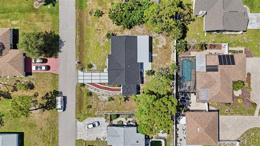 For Sale: $439,900 (4 beds, 2 baths, 1840 Square Feet)