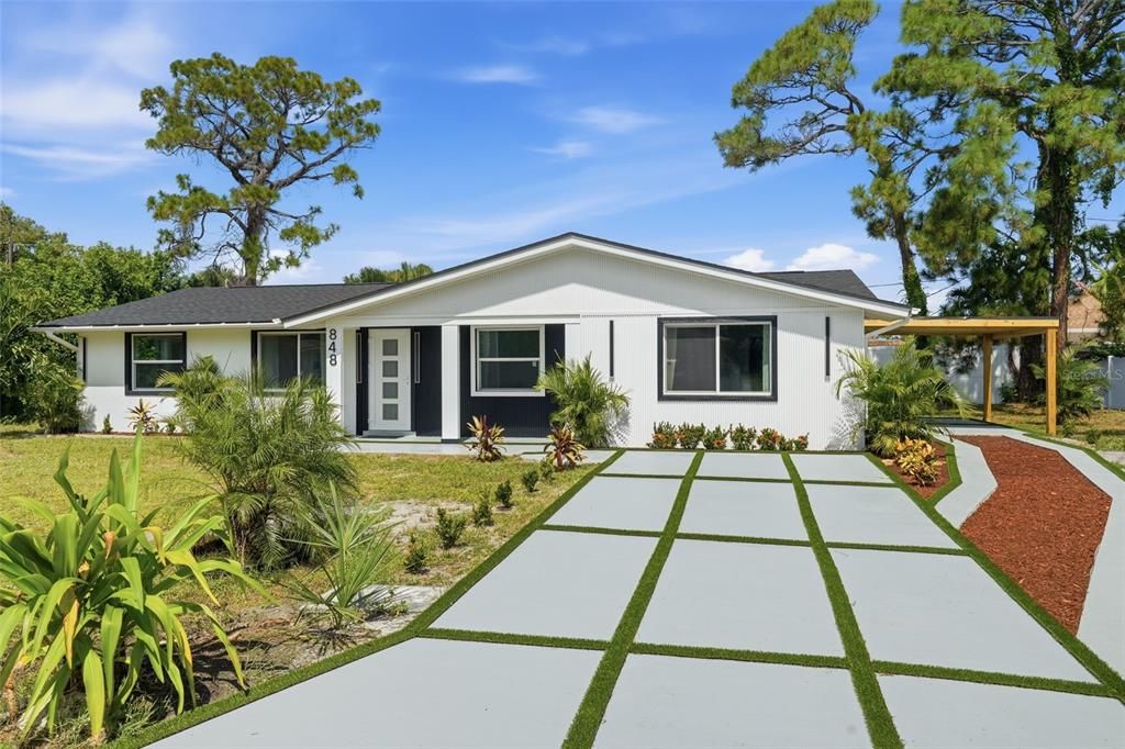 For Sale: $439,900 (4 beds, 2 baths, 1840 Square Feet)