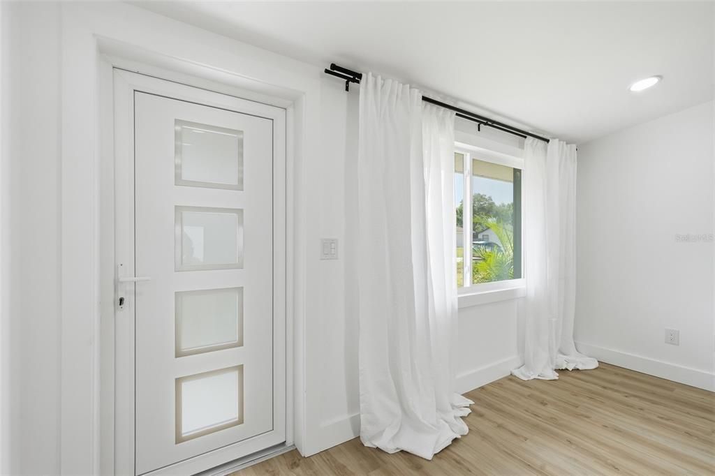 For Sale: $439,900 (4 beds, 2 baths, 1840 Square Feet)