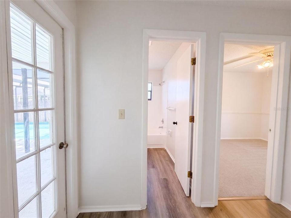 For Sale: $367,000 (3 beds, 2 baths, 1533 Square Feet)