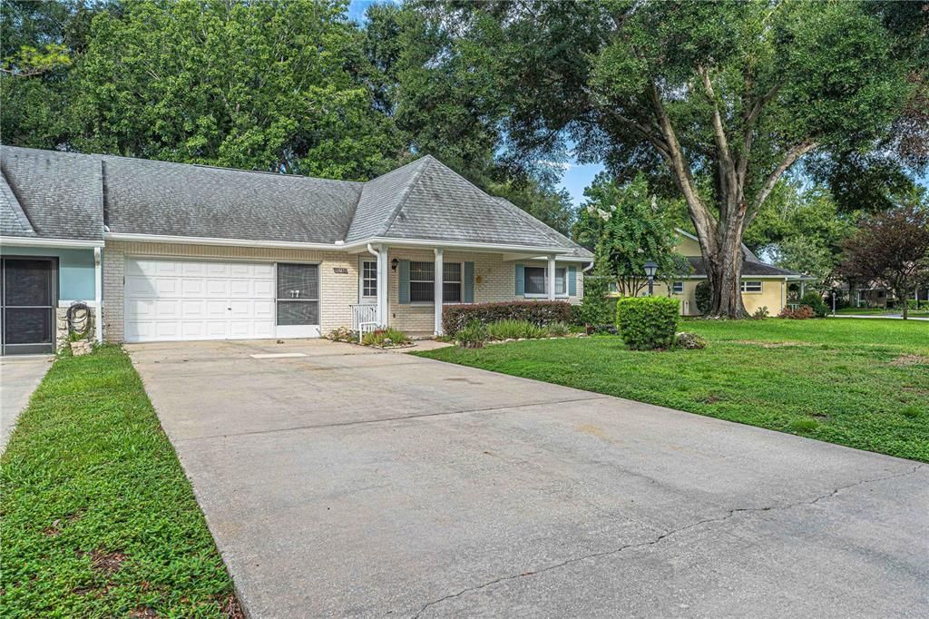For Sale: $190,000 (2 beds, 2 baths, 1409 Square Feet)