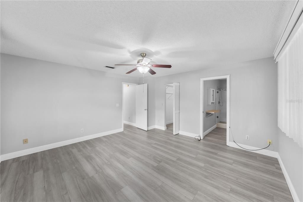 For Sale: $190,000 (2 beds, 2 baths, 1409 Square Feet)