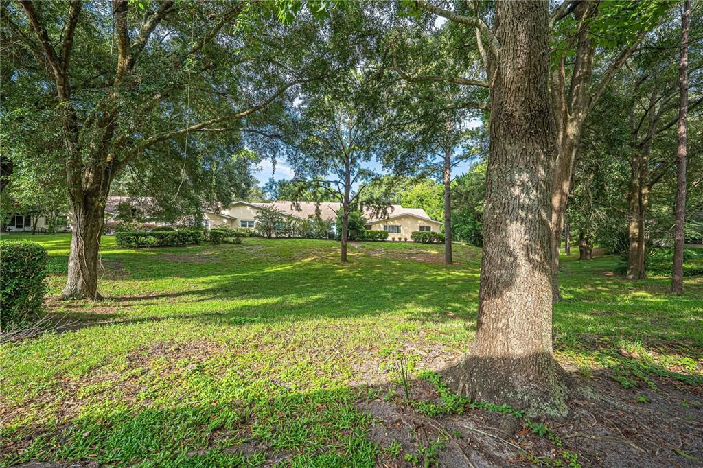 For Sale: $190,000 (2 beds, 2 baths, 1409 Square Feet)