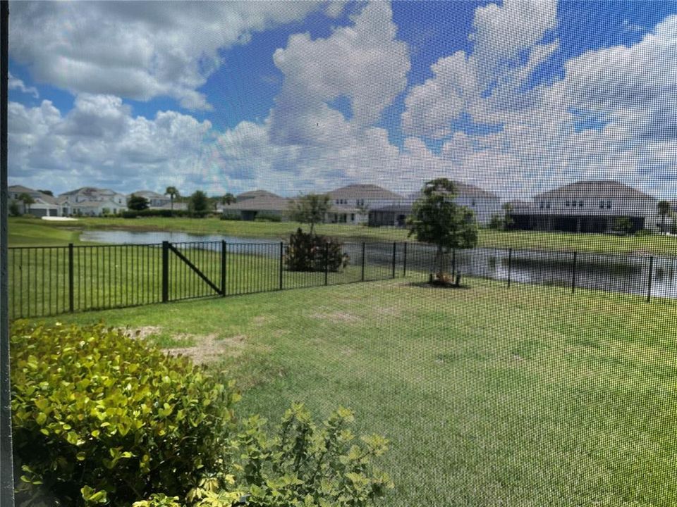 Active With Contract: $579,000 (4 beds, 3 baths, 2702 Square Feet)