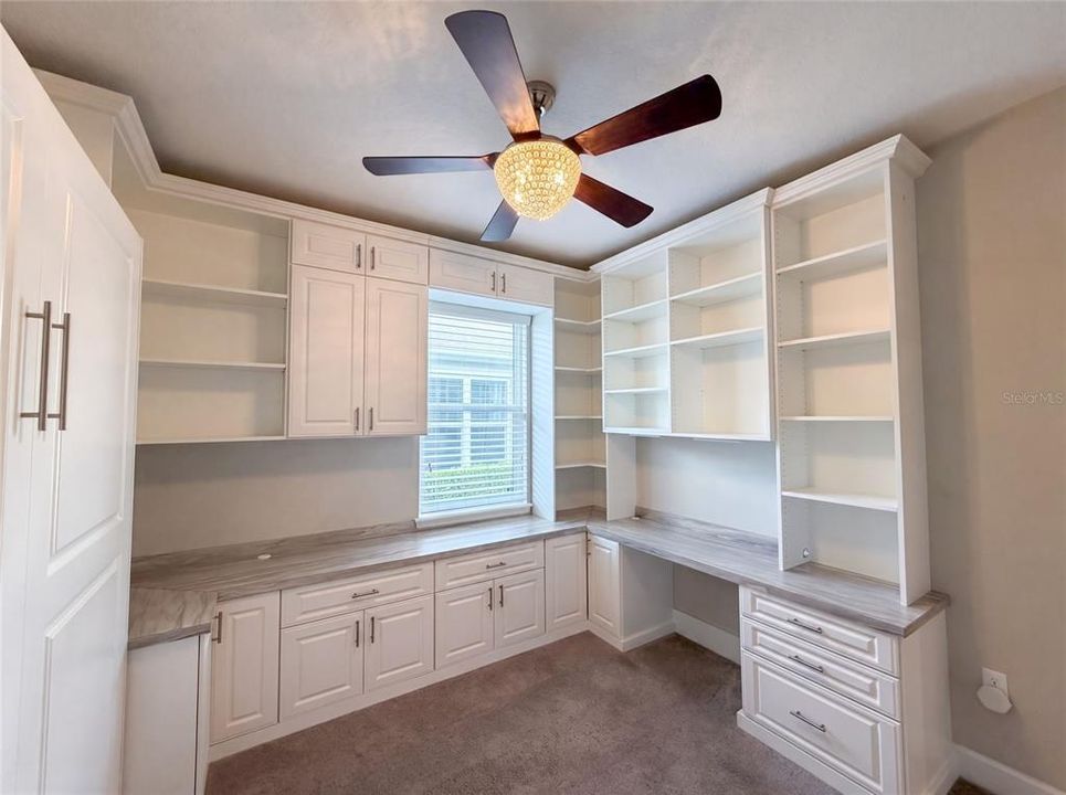 For Sale: $485,000 (3 beds, 2 baths, 2024 Square Feet)