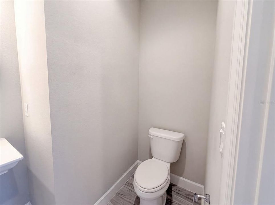 For Sale: $485,000 (3 beds, 2 baths, 2024 Square Feet)