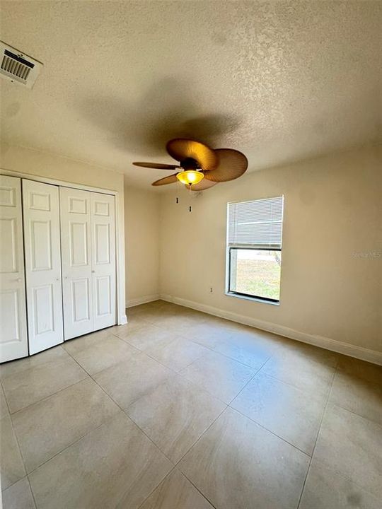For Sale: $280,000 (3 beds, 2 baths, 1329 Square Feet)
