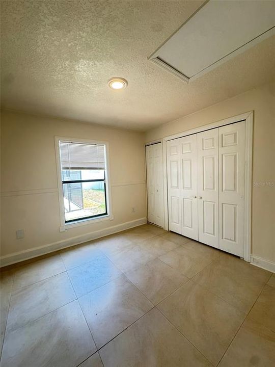 For Sale: $280,000 (3 beds, 2 baths, 1329 Square Feet)