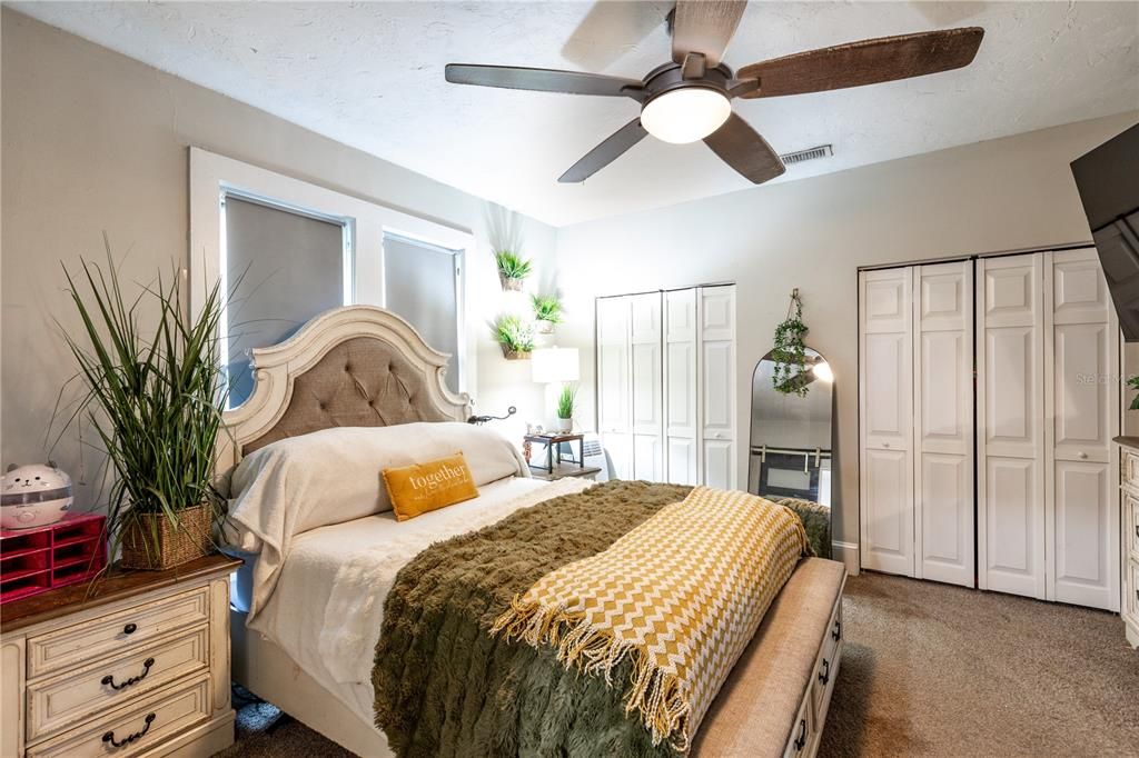 For Sale: $225,000 (3 beds, 2 baths, 1682 Square Feet)