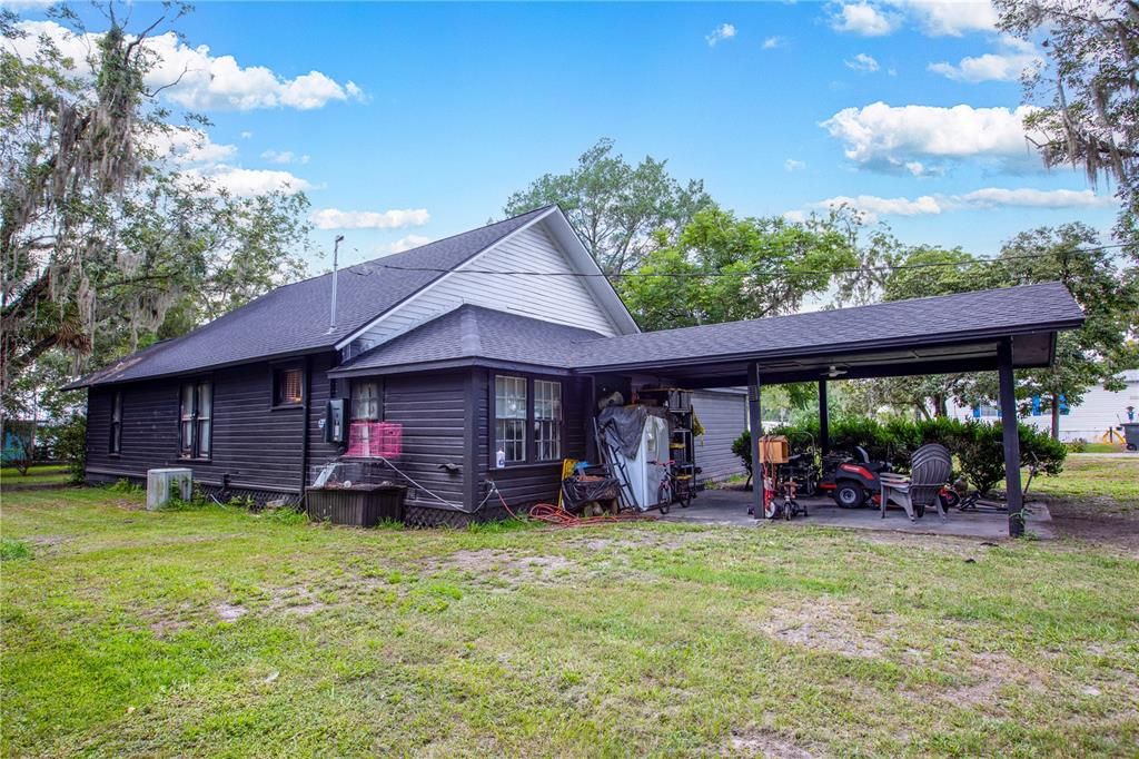 For Sale: $225,000 (3 beds, 2 baths, 1682 Square Feet)