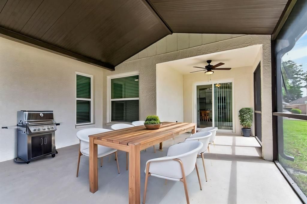 For Sale: $549,900 (3 beds, 2 baths, 1719 Square Feet)