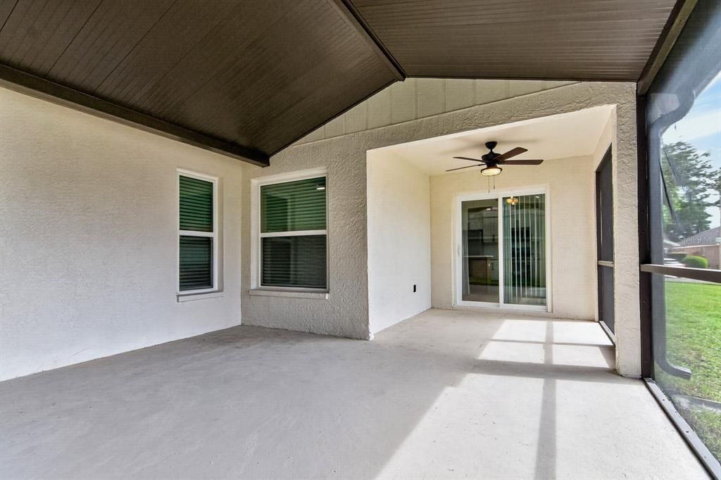 For Sale: $549,900 (3 beds, 2 baths, 1719 Square Feet)
