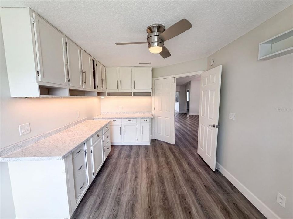 For Sale: $431,000 (4 beds, 2 baths, 1758 Square Feet)