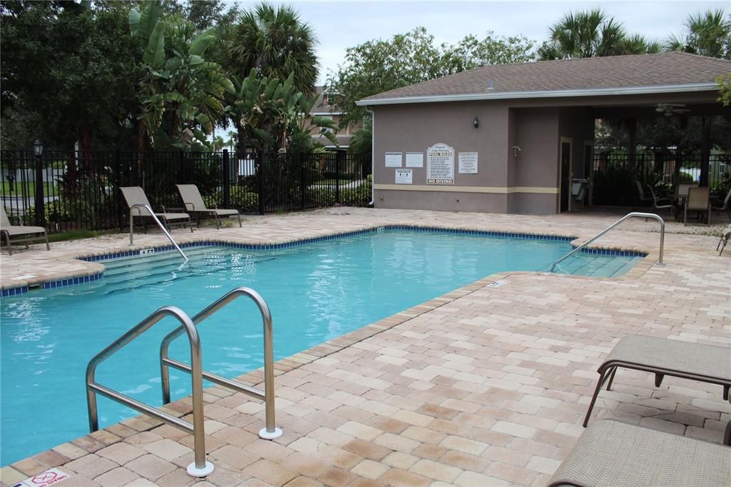 For Rent: $2,499 (3 beds, 2 baths, 1672 Square Feet)