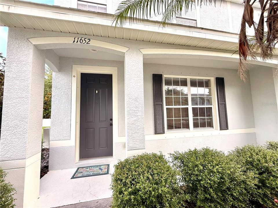 For Rent: $2,499 (3 beds, 2 baths, 1672 Square Feet)