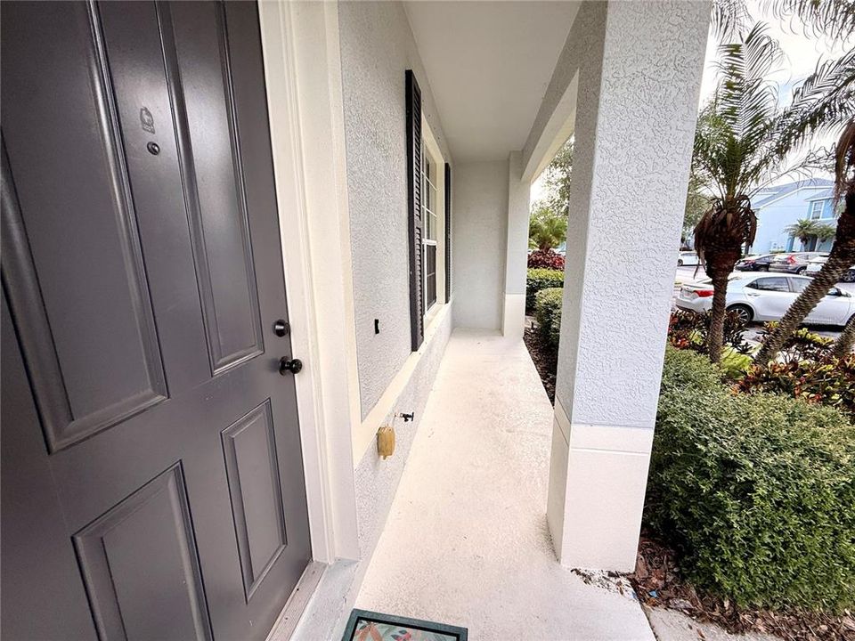 For Rent: $2,499 (3 beds, 2 baths, 1672 Square Feet)