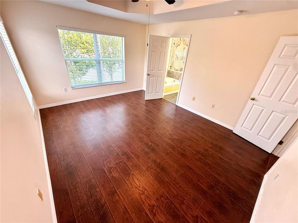 For Rent: $2,499 (3 beds, 2 baths, 1672 Square Feet)