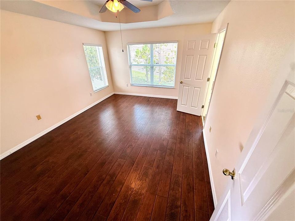For Rent: $2,499 (3 beds, 2 baths, 1672 Square Feet)