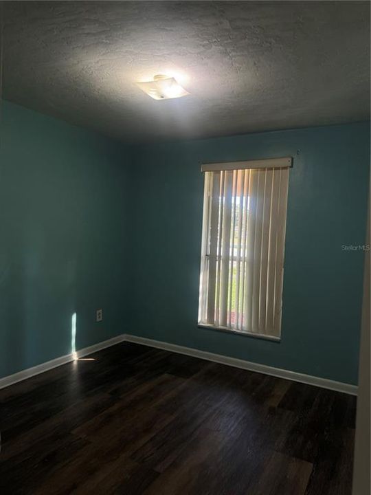 For Rent: $1,700 (3 beds, 1 baths, 1085 Square Feet)