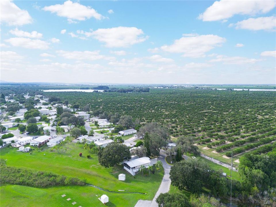 For Sale: $165,000 (2 beds, 2 baths, 864 Square Feet)