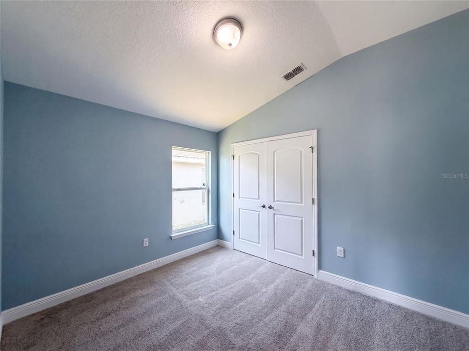 For Sale: $322,000 (4 beds, 2 baths, 1820 Square Feet)