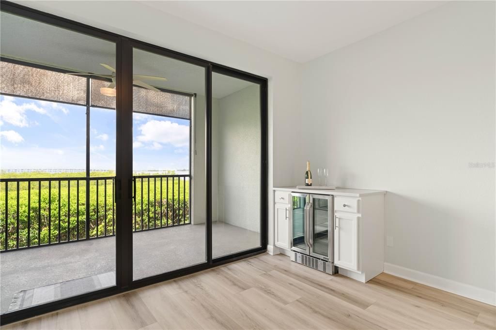 En Venta: $349,500 (3 camas, 2 baños, 1647 Pies cuadrados)