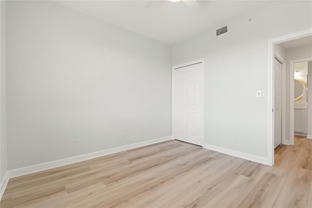 En Venta: $349,500 (3 camas, 2 baños, 1647 Pies cuadrados)