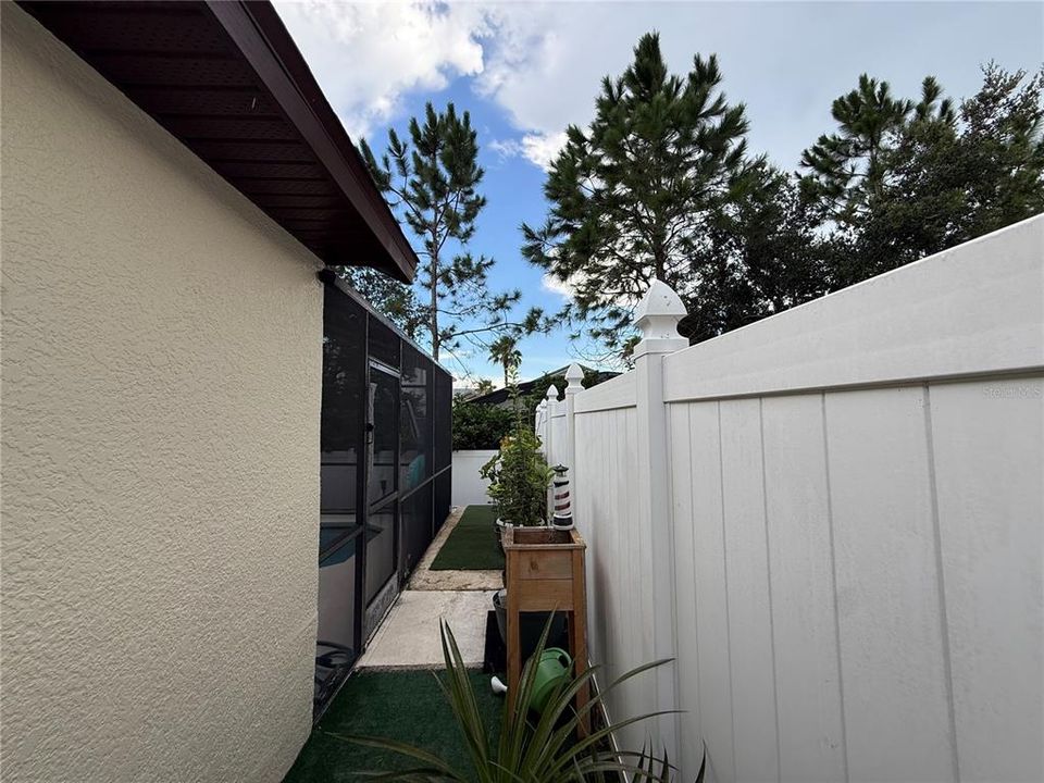 For Sale: $449,000 (3 beds, 2 baths, 1486 Square Feet)