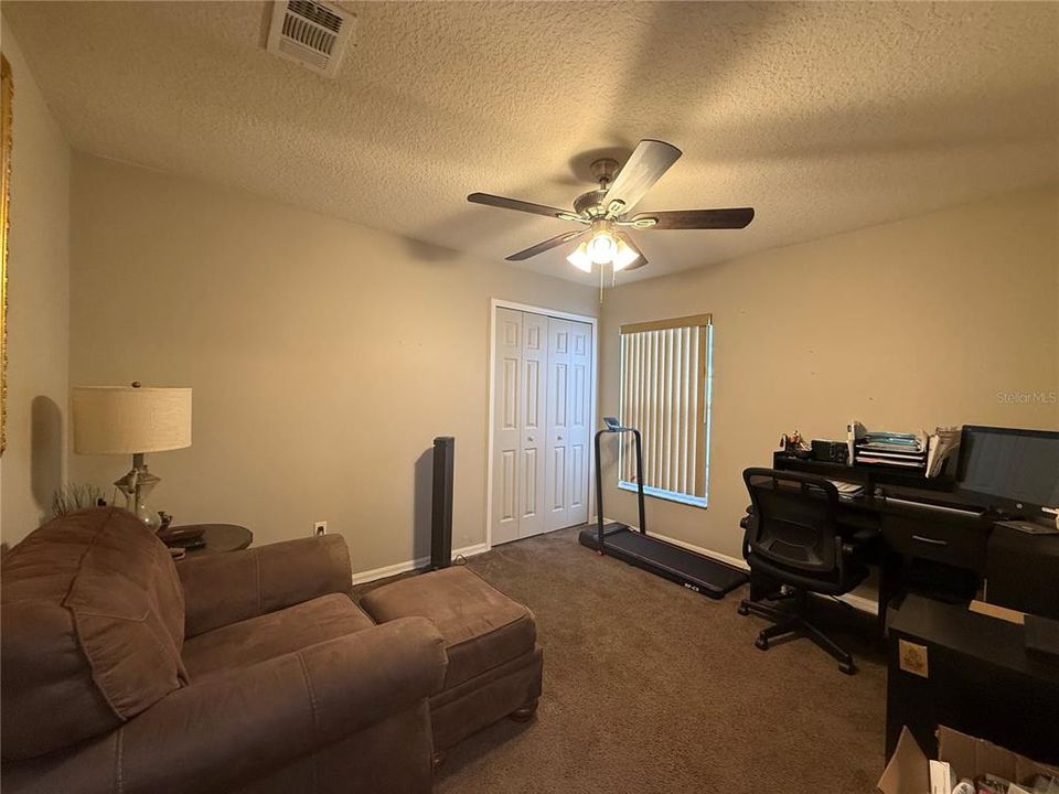 For Sale: $449,000 (3 beds, 2 baths, 1486 Square Feet)
